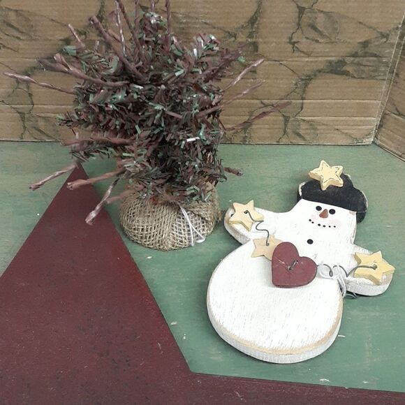 8 pc. Set of the "Spirit of Chrismas" wood ornaments and handmade star - Picture 12 of 15